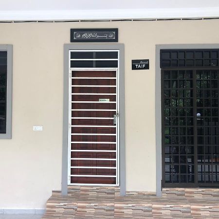 Nikmat Homestay Taif 쿠알라트렝가누 외부 사진