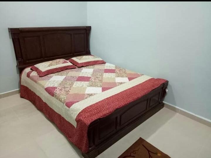Nikmat Homestay Taif 쿠알라트렝가누 외부 사진